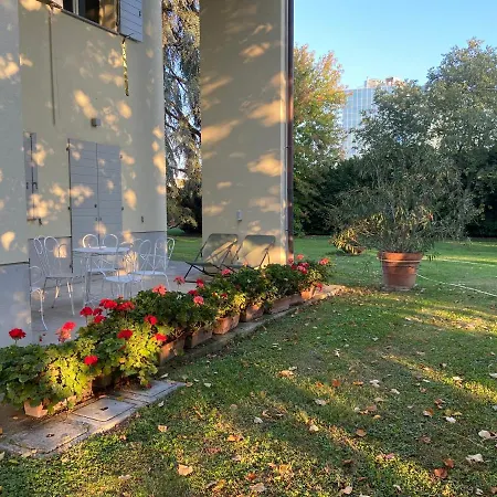 Acero Giallo Bed & Breakfast