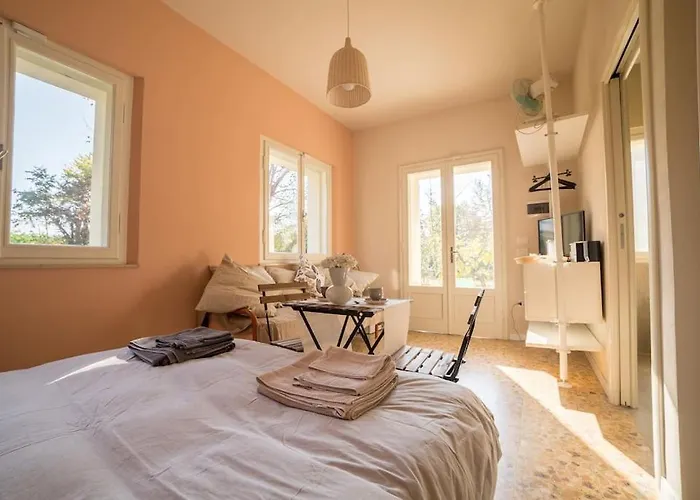 Acero Giallo Bed & Breakfast